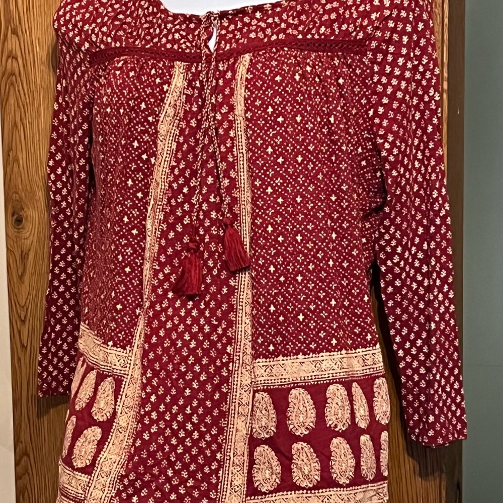 Lucky Brand, Size M, Color is rust/gold.